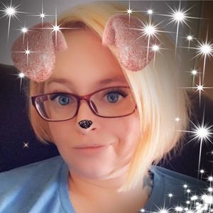 Meet your Posher, Brittney